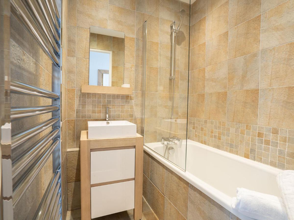 Apartment Rond Point Des Pistes - Val Claret-17 By Interhome Тинь Экстерьер фото